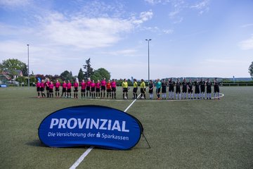 Bild 10 - B-Juniorinnen Pokalfinale SV Henstedt Ulzburg - SG Holstein Sued : 2:0